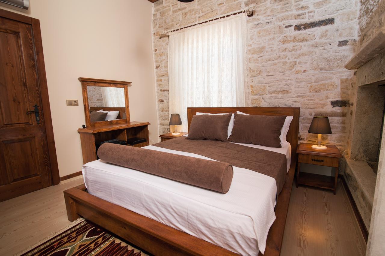1922 Hotel Yenifoca Dış mekan fotoğraf