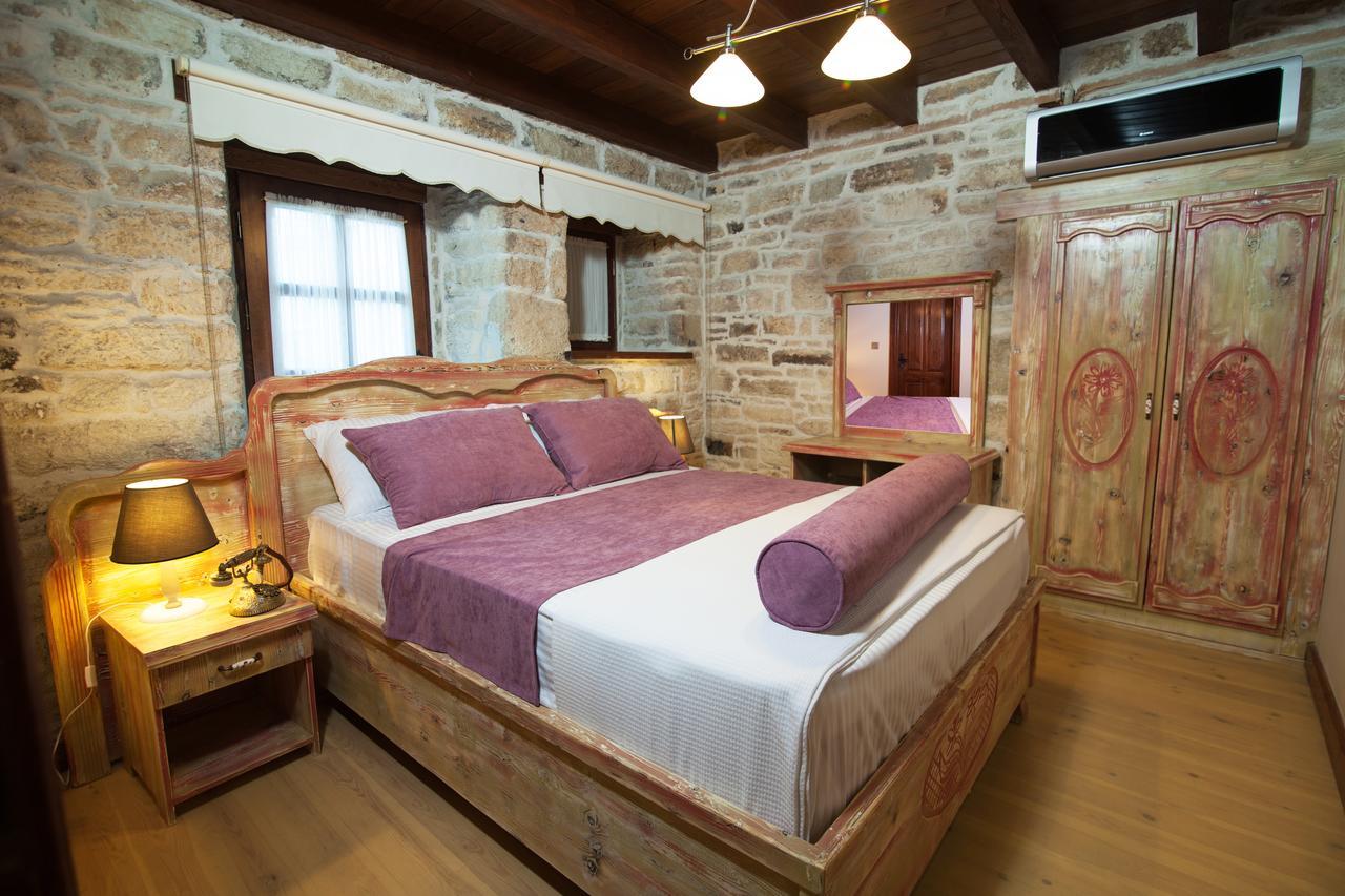 1922 Hotel Yenifoca Dış mekan fotoğraf